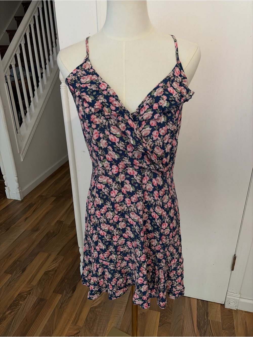 American Eagle Outfitters Navy Floral Mini Dress Dainty Girly Pink Roses, Medium
